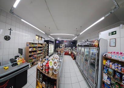 Angeleli Carnes - B.alto Loja 1